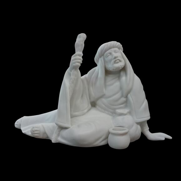 AVON Nativity Collectibles The Poor Man Figurine 1990 With Box White Porcelain - Picture 1 of 8